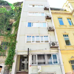 Liva 3*, Istanbul Turkey